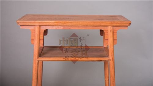 11、此案圓腿帶側(cè)角收分，腿間加棖打槽裝屜板，略有落塘，增加了平頭案的使用空間和面積_看圖王